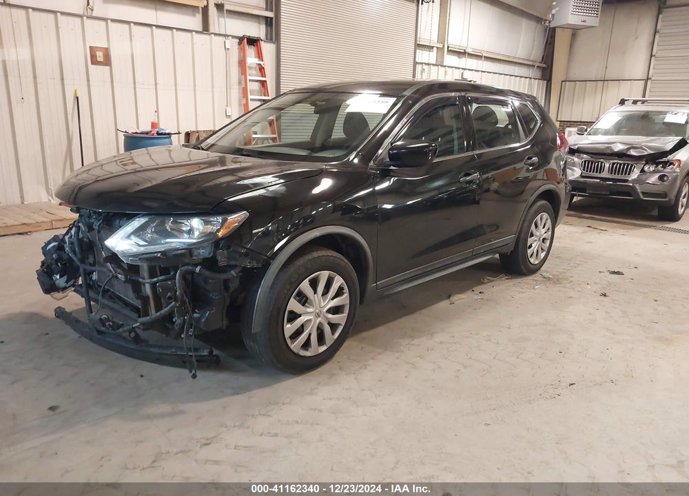 2018 NISSAN ROGUE VIN: KNMAT2MT9JP530276