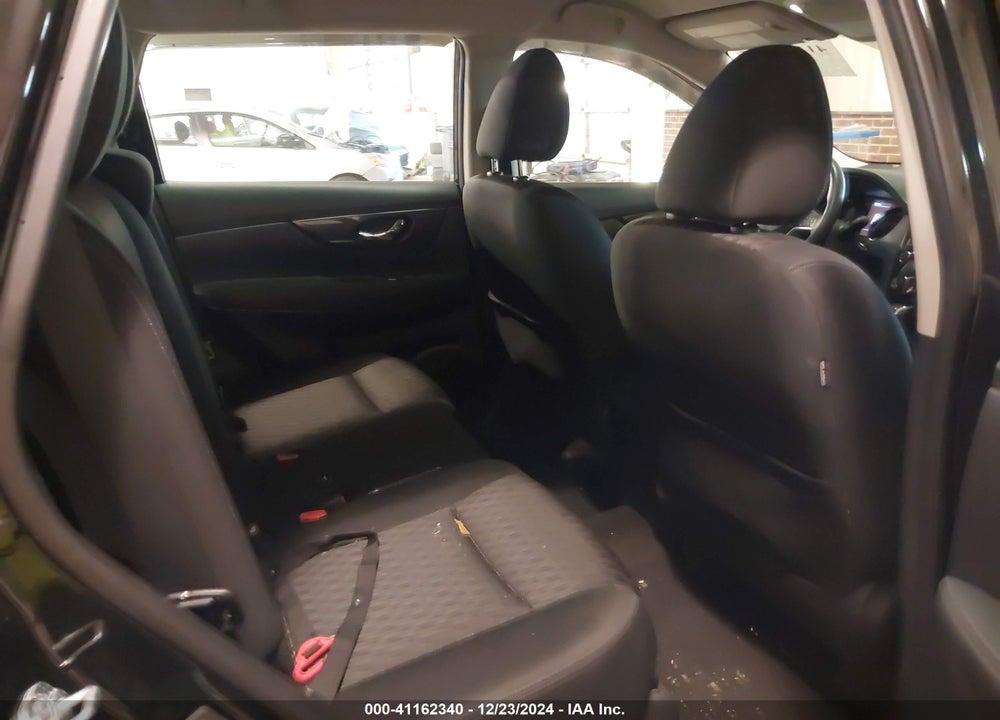 2018 NISSAN ROGUE VIN: KNMAT2MT9JP530276