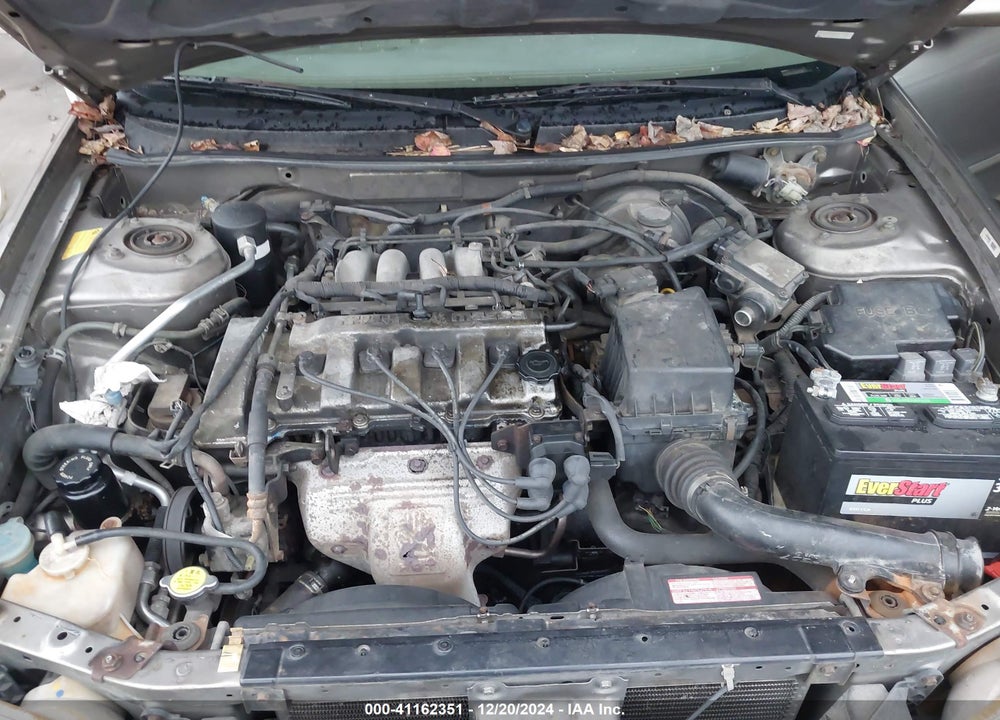 1999 MAZDA 626 ES/LX VIN: 1YVGF22C5X5814961