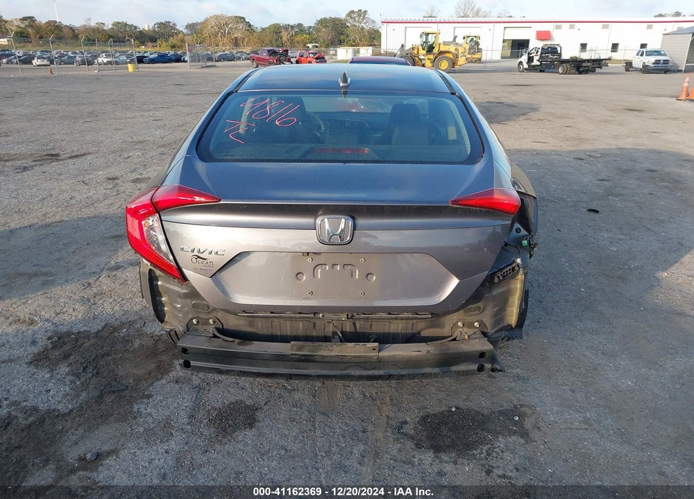 2018 HONDA CIVIC EX VIN: 19XFC2F75JE033652