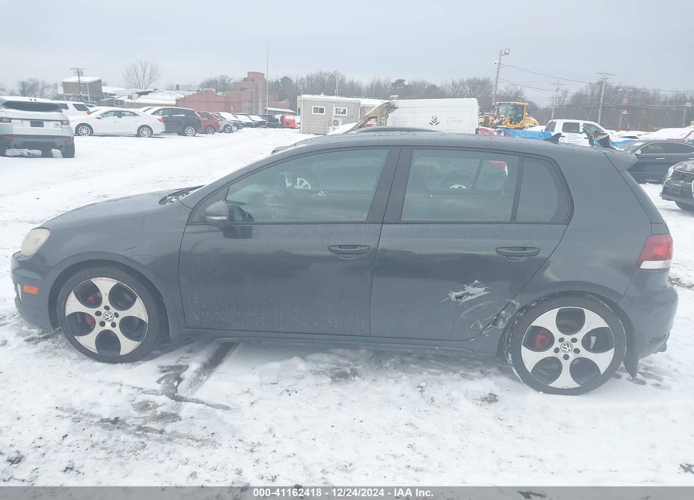 2011 VOLKSWAGEN GTI VIN: WVWHD7AJ5BW274253