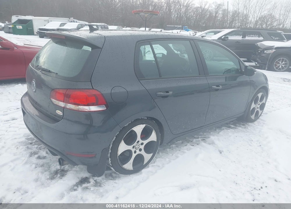 2011 VOLKSWAGEN GTI VIN: WVWHD7AJ5BW274253