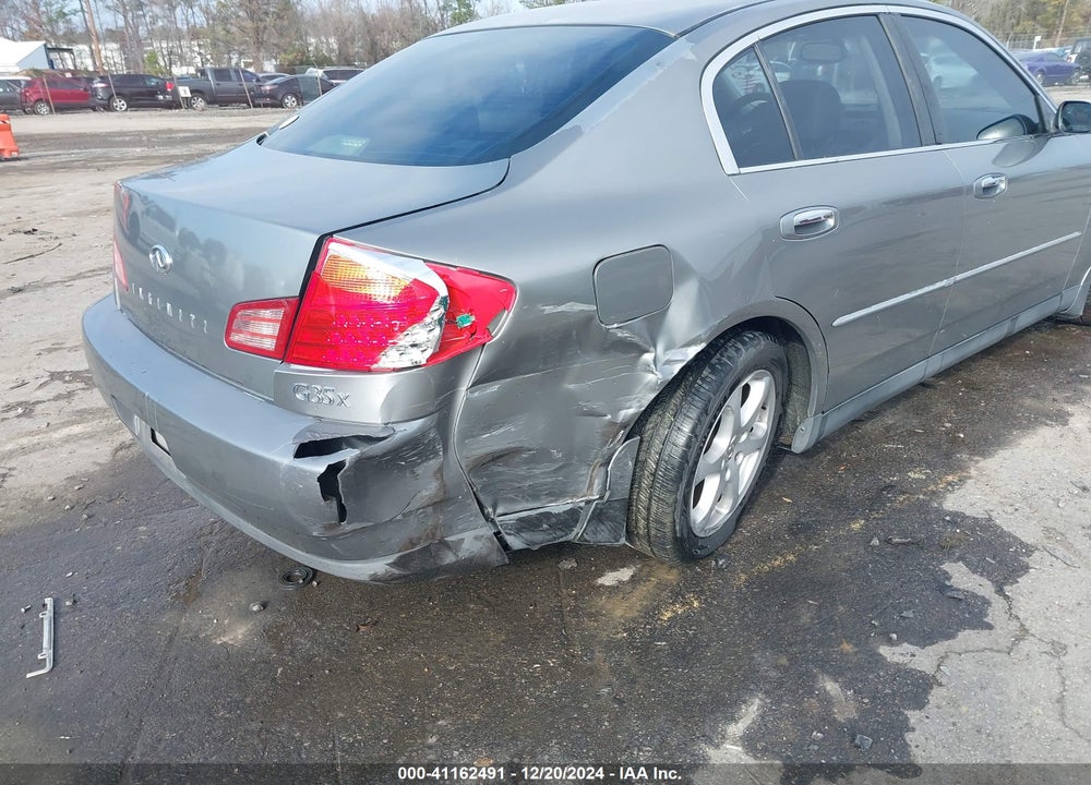 2004 INFINITI G35X VIN: JNKCV51F64M714582