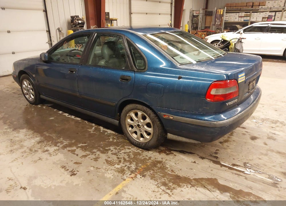 2000 VOLVO S40 A/AS VIN: YV1VS2558YF530042