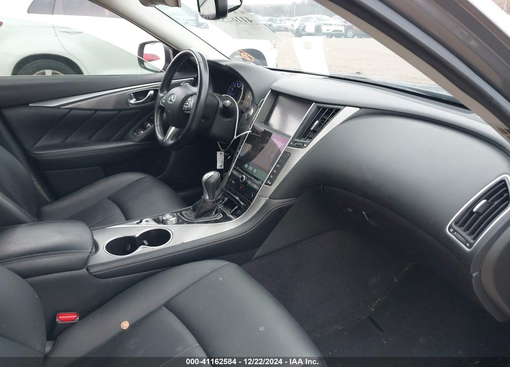 2015 INFINITI Q50 VIN: JN1BV7APXFM351677