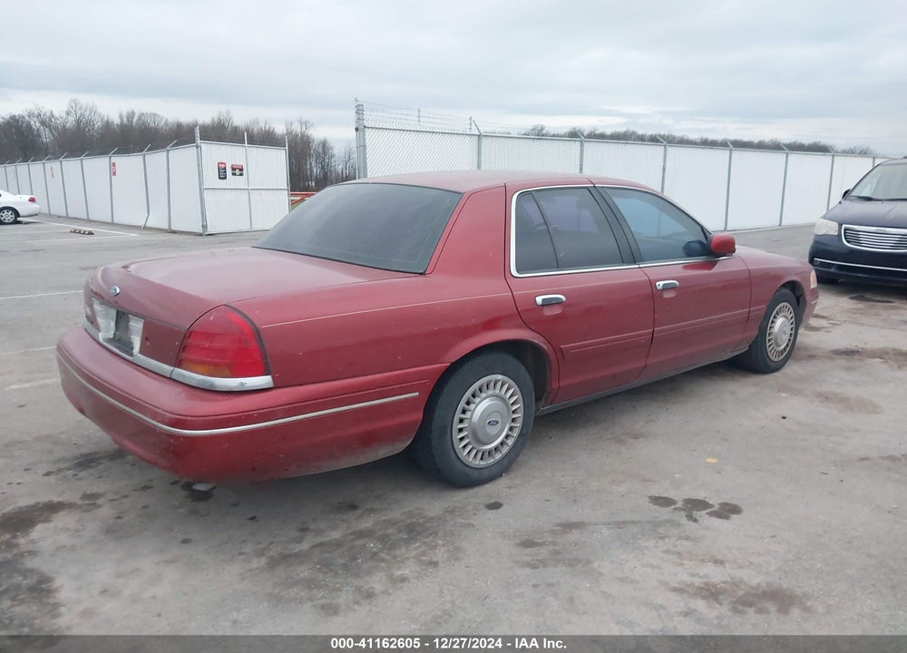 2000 FORD CROWN VICTORIA VIN: 2FAFP73WXYX105310