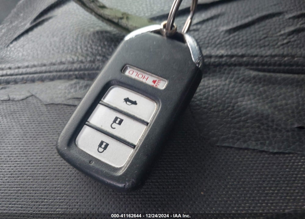 2013 HONDA ACCORD EX-L V-6 VIN: 1HGCR3F86DA048203
