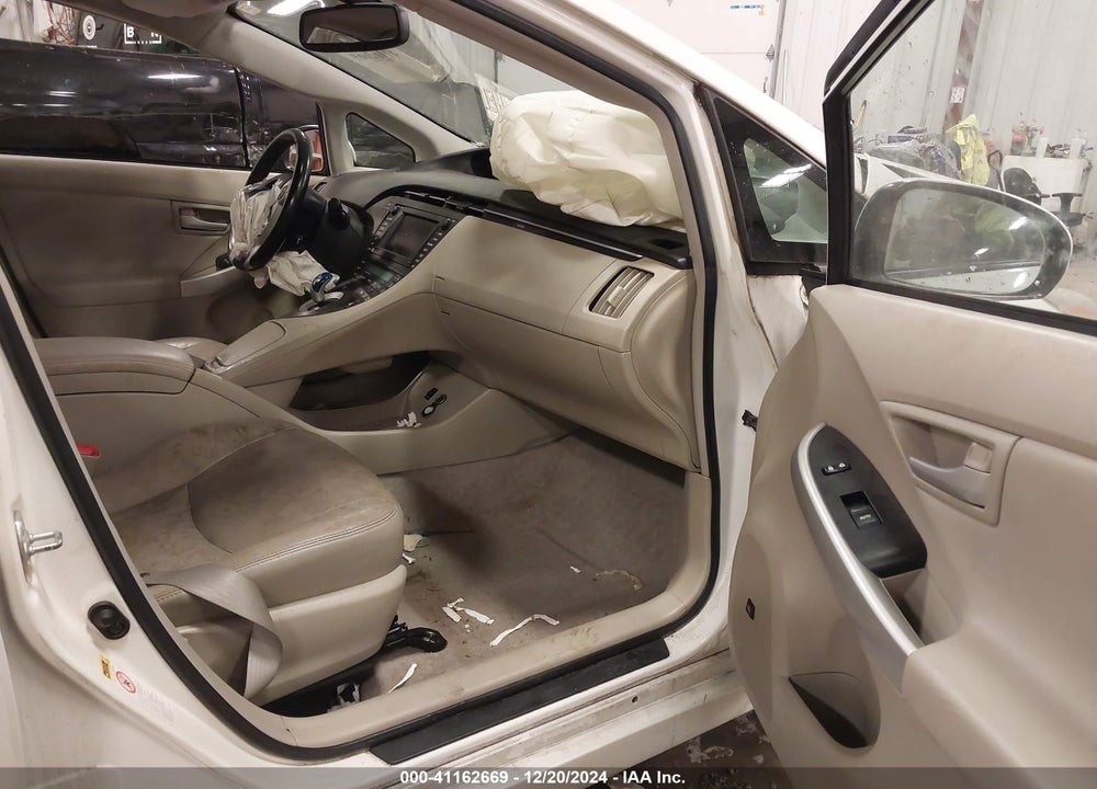 2011 TOYOTA PRIUS VIN: JTDKN3DU6B1364655