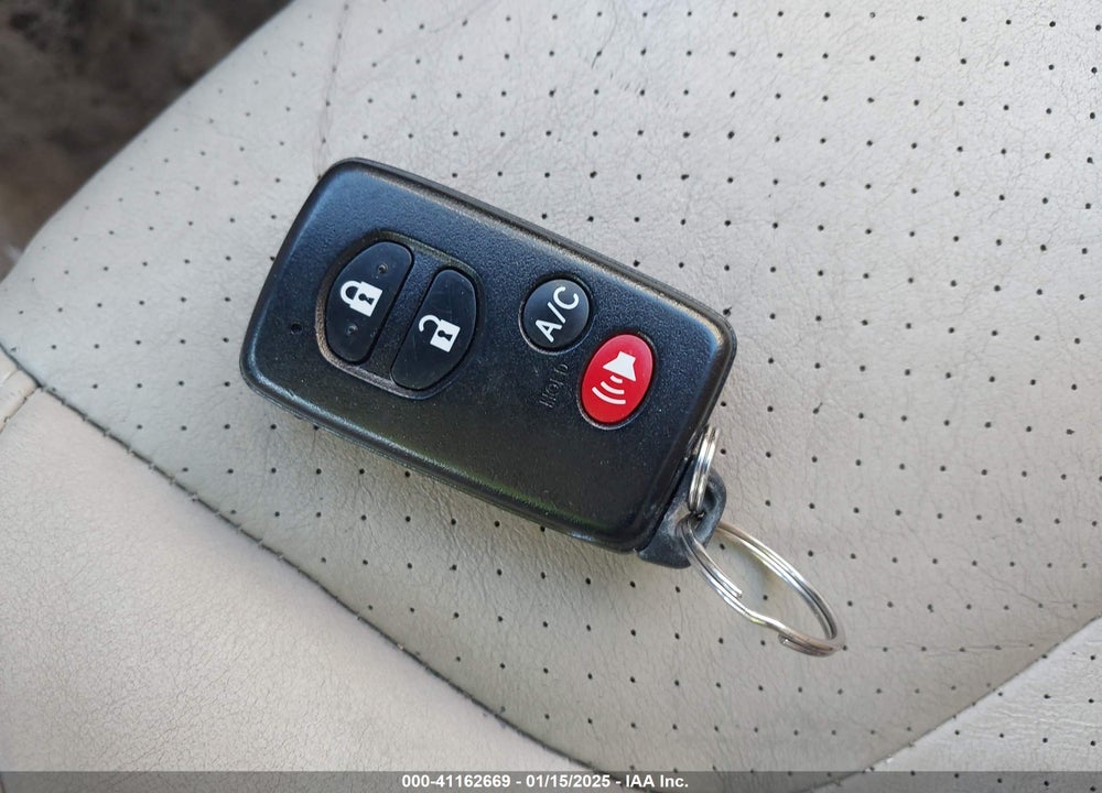 2011 TOYOTA PRIUS VIN: JTDKN3DU6B1364655