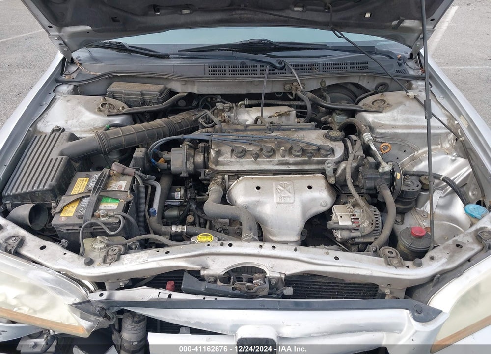 2002 HONDA ACCORD 2.3 VP VIN: 1HGCF86612A176642