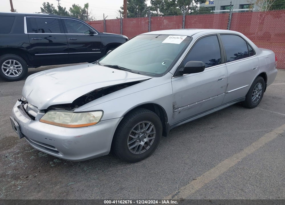 2002 HONDA ACCORD 2.3 VP VIN: 1HGCF86612A176642