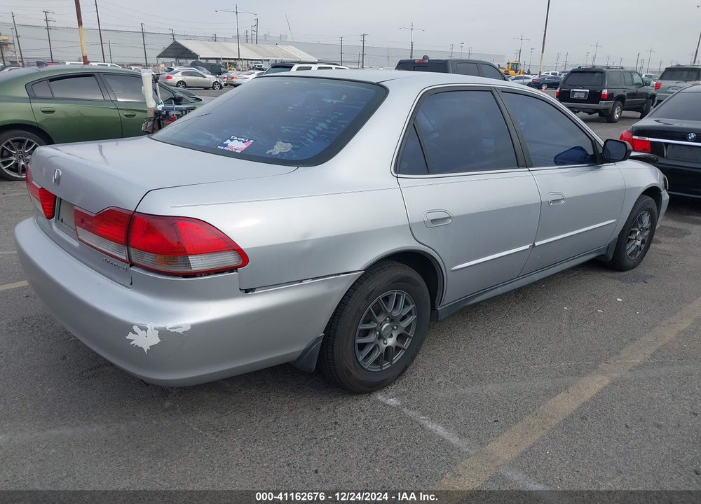 2002 HONDA ACCORD 2.3 VP VIN: 1HGCF86612A176642