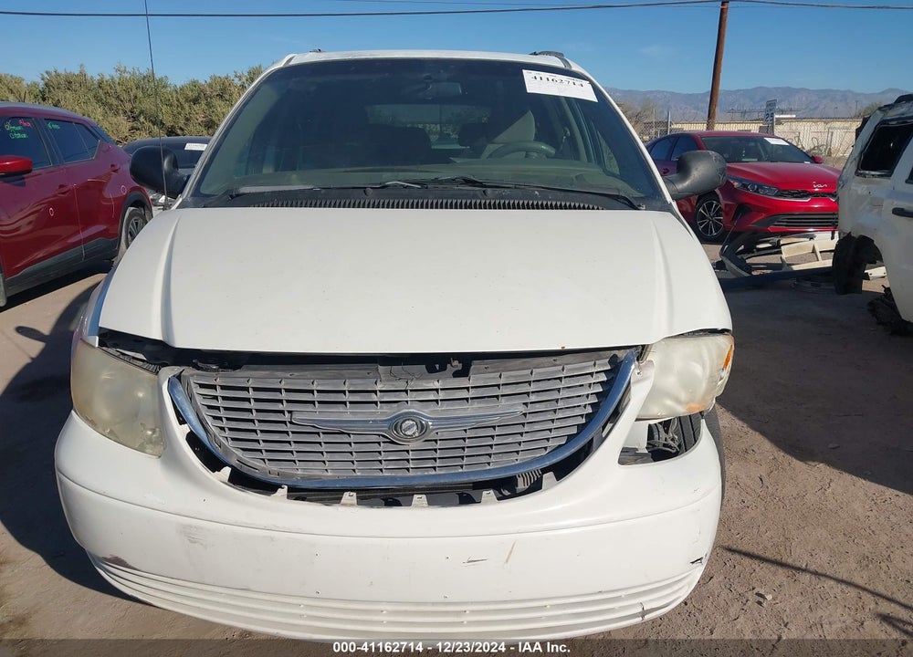 2001 CHRYSLER TOWN & COUNTRY LX VIN: 2C4GP44311R380642