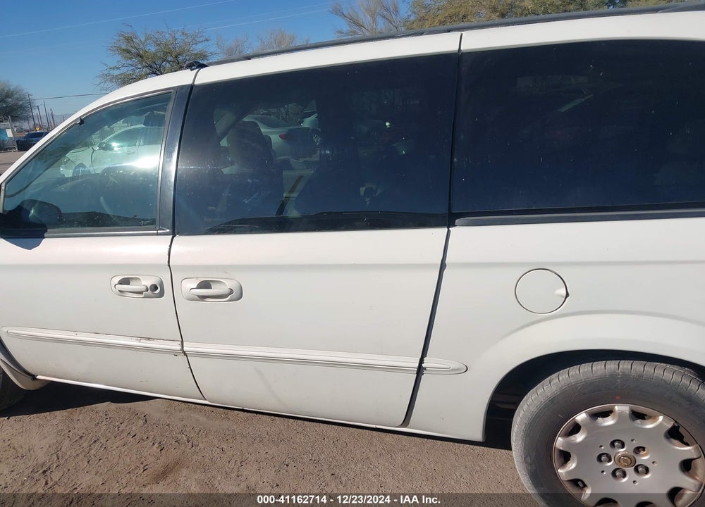 2001 CHRYSLER TOWN & COUNTRY LX VIN: 2C4GP44311R380642
