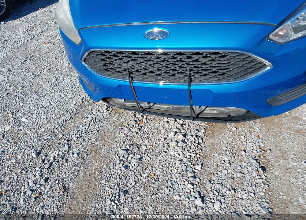 2015 FORD FOCUS SE VIN: 1FADP3F23FL372484