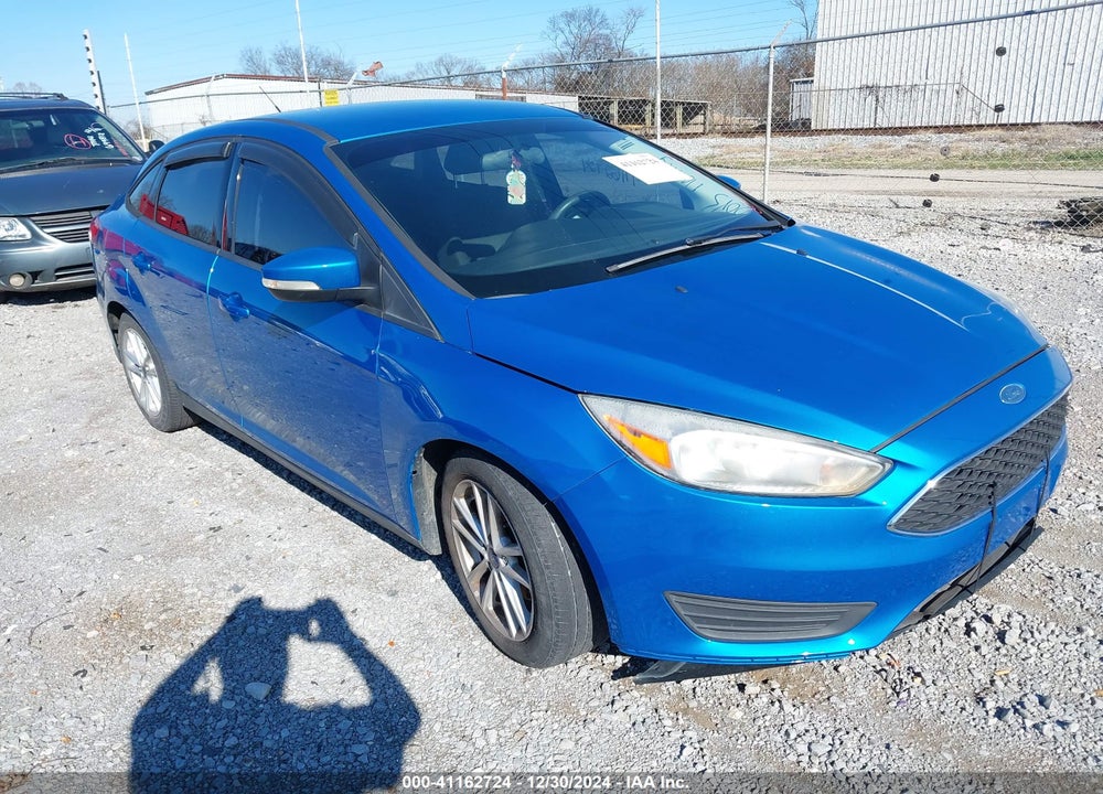 2015 FORD FOCUS SE VIN: 1FADP3F23FL372484