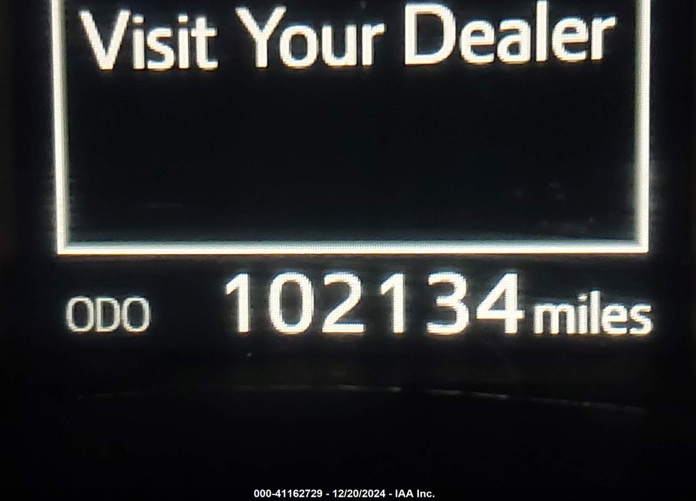 2017 TOYOTA COROLLA SE SPECIAL EDITION VIN: 5YFBURHEXHP600205