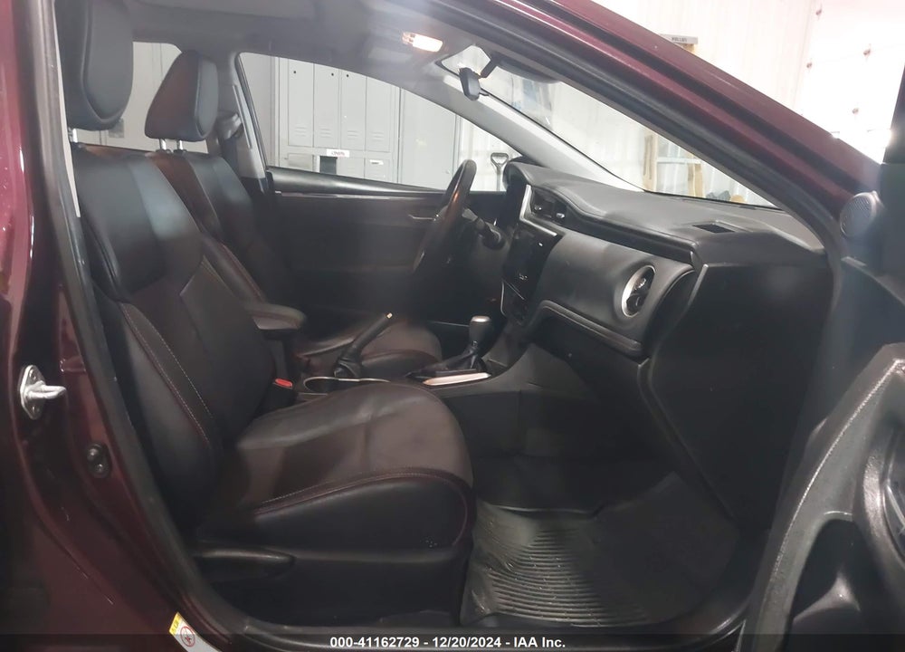 2017 TOYOTA COROLLA SE SPECIAL EDITION VIN: 5YFBURHEXHP600205