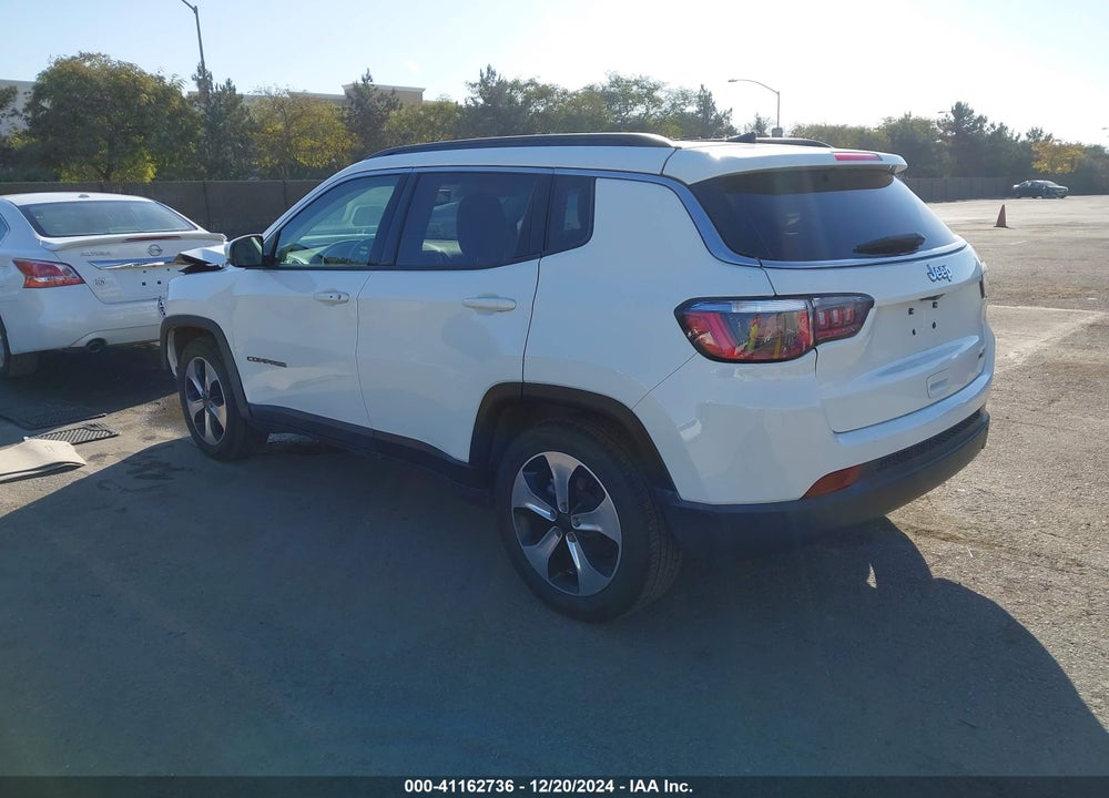 2017 JEEP NEW COMPASS LATITUDE FWD VIN: 3C4NJCBB2HT652894