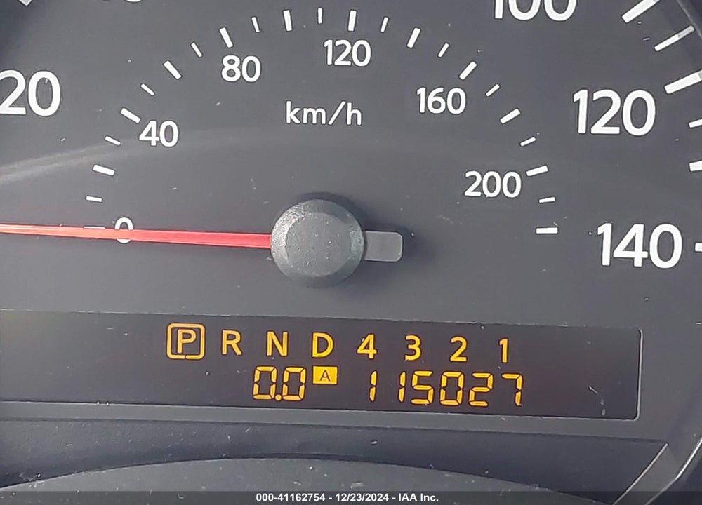 2004 NISSAN PATHFINDER ARMADA LE VIN: 5N1AA08A14N715033