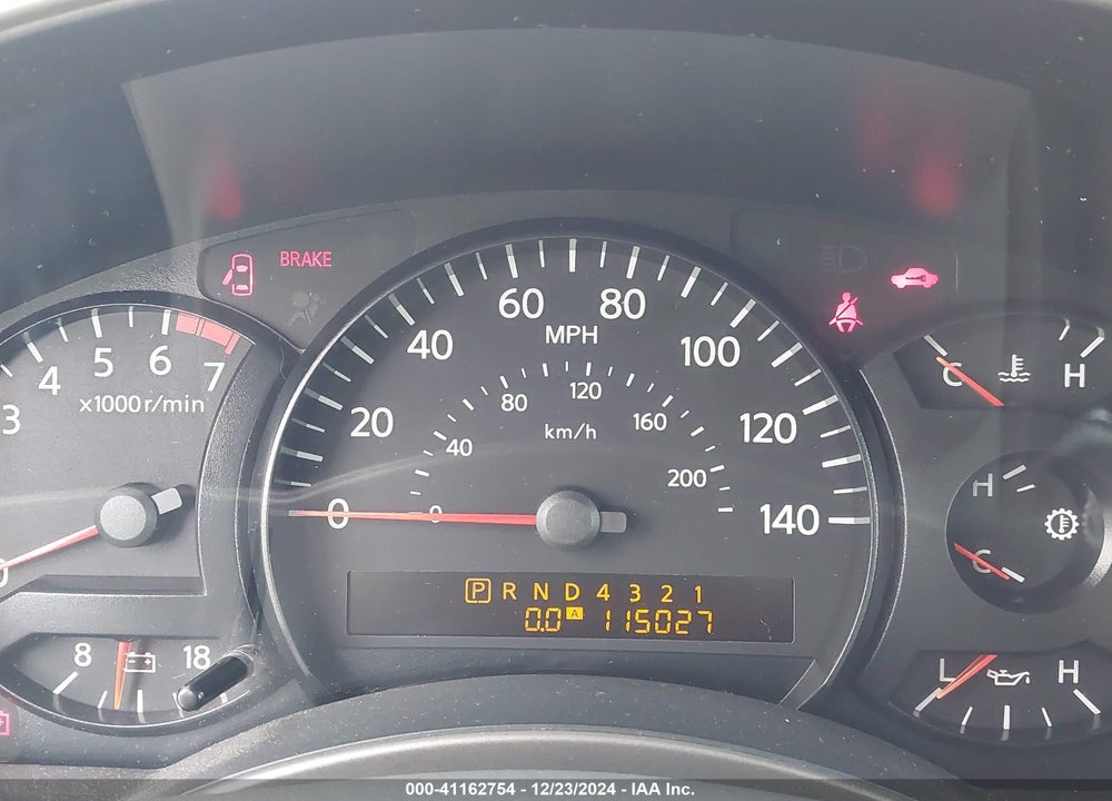 2004 NISSAN PATHFINDER ARMADA LE VIN: 5N1AA08A14N715033
