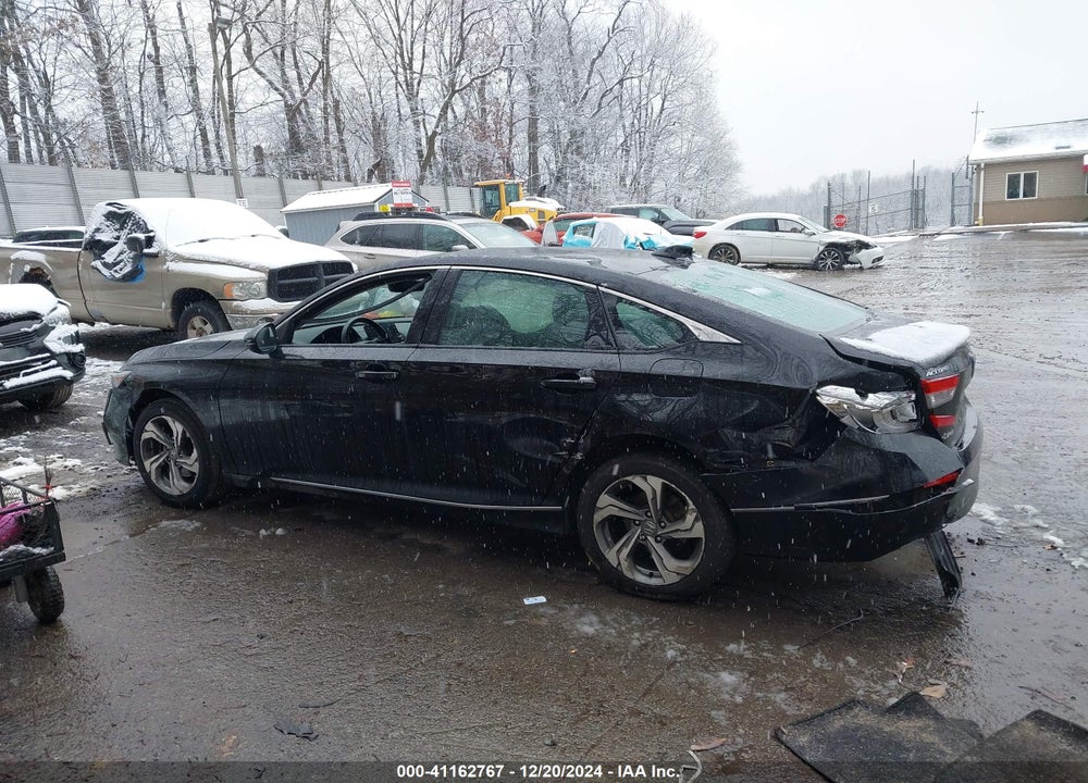 2018 HONDA ACCORD VIN: 1HGCV1F5XJA116844
