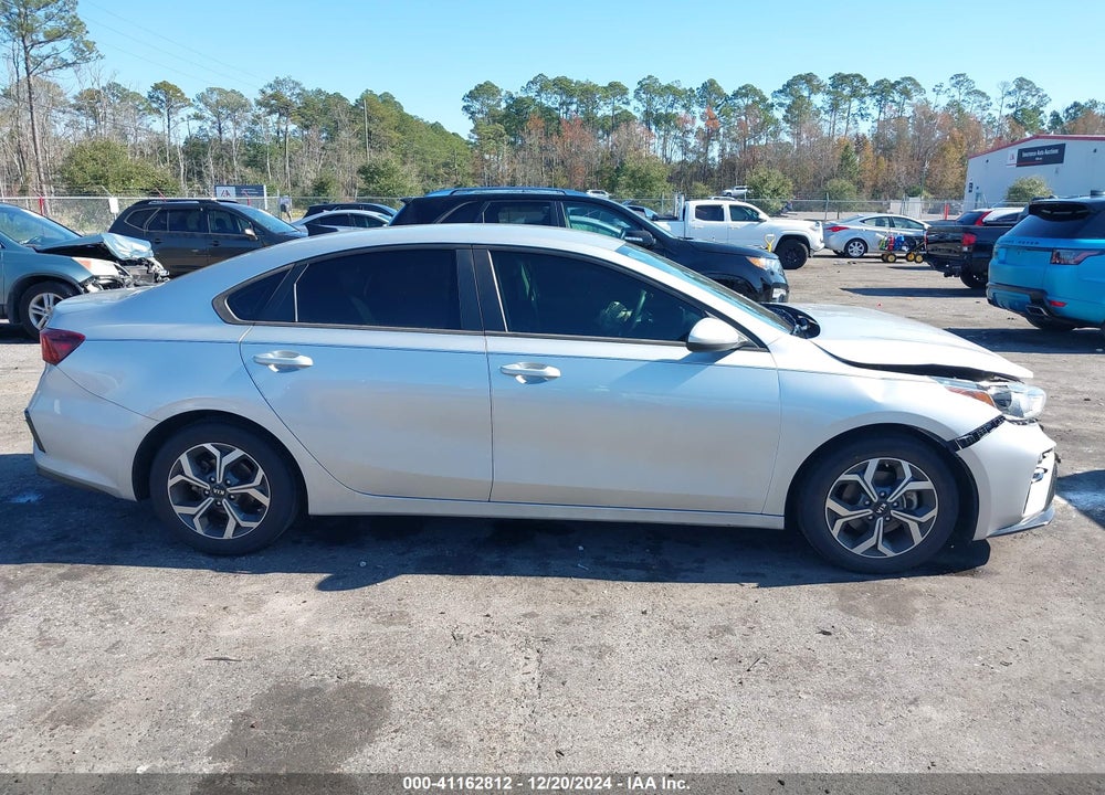 2019 KIA FORTE VIN: 3KPF24ADXKE007240