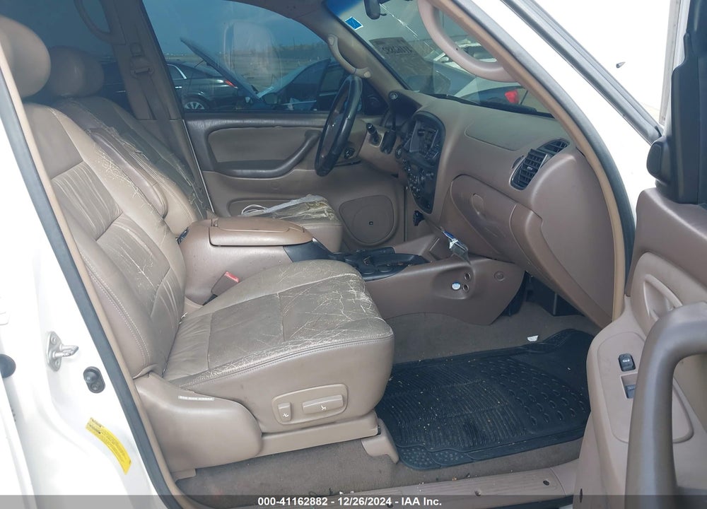 2004 TOYOTA SEQUOIA SR5 V8 VIN: 5TDZT34A24S210864