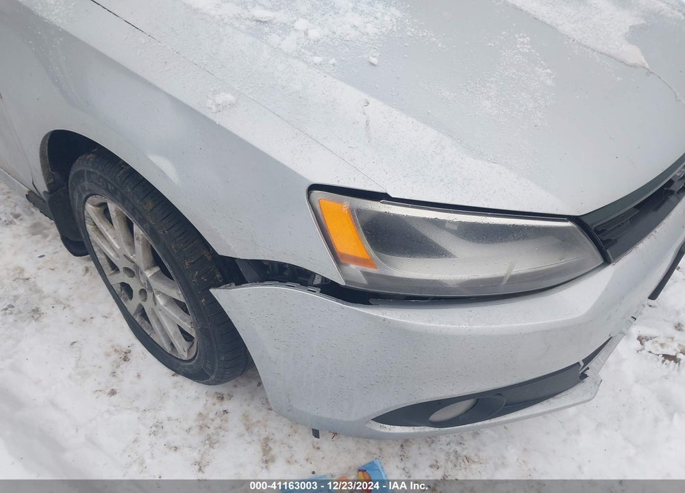 2012 VOLKSWAGEN JETTA VIN: 3VWLX7AJ0CM008588
