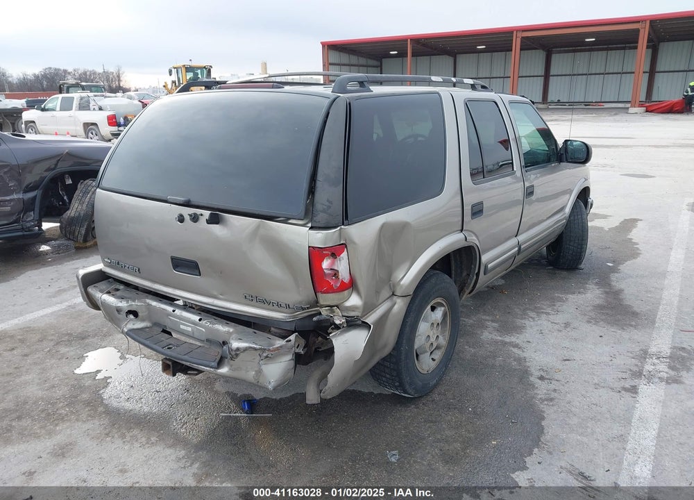 2000 CHEVROLET BLAZER LS VIN: 1GNDT13WXY2368305