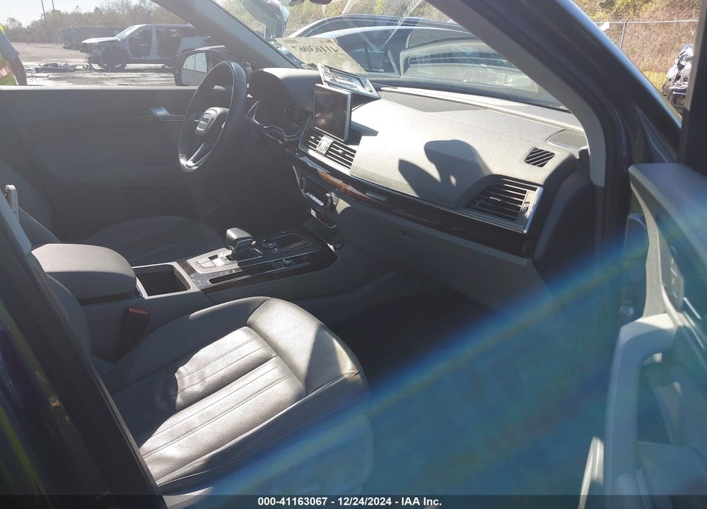 2019 AUDI Q5 45 PREMIUM VIN: WA1CNAFY7K2094400