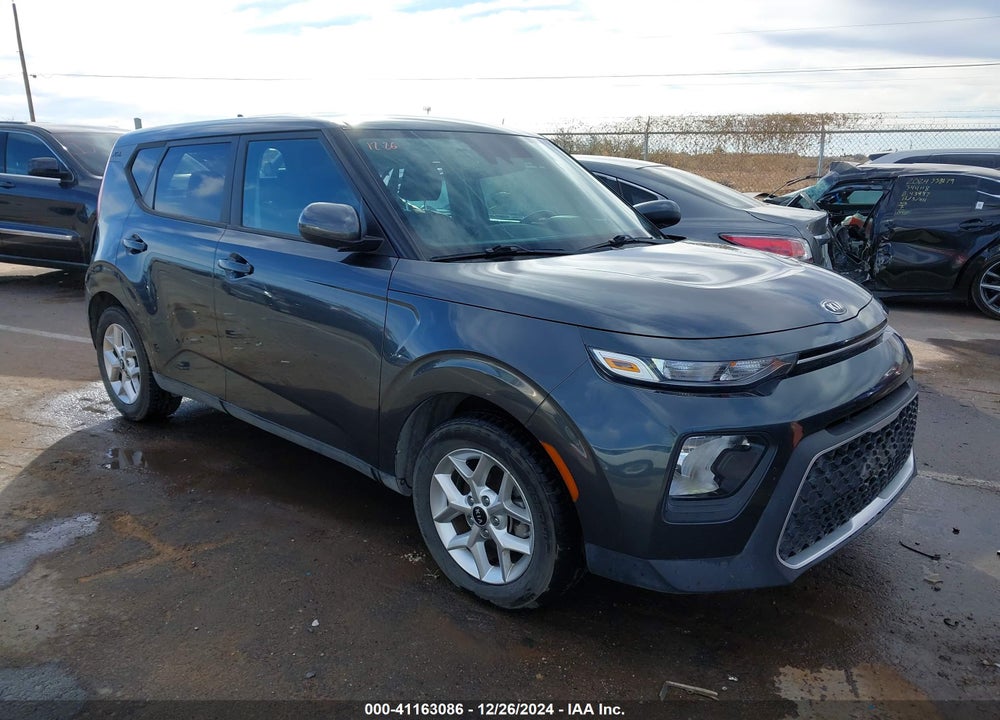 2021 KIA SOUL !/+/S VIN: KNDJ23AU3M7773785