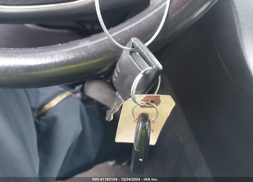 2010 FORD TAURUS SEL VIN: 1FAHP2HW4AG105979