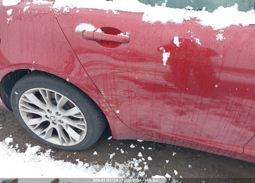 2013 JAGUAR XF VIN: SAJWA0E7XD8S73324