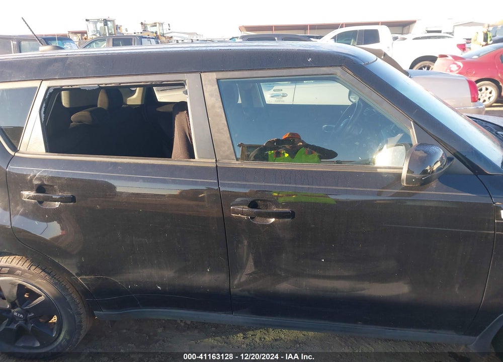 2017 KIA SOUL VIN: KNDJN2A23H7501405