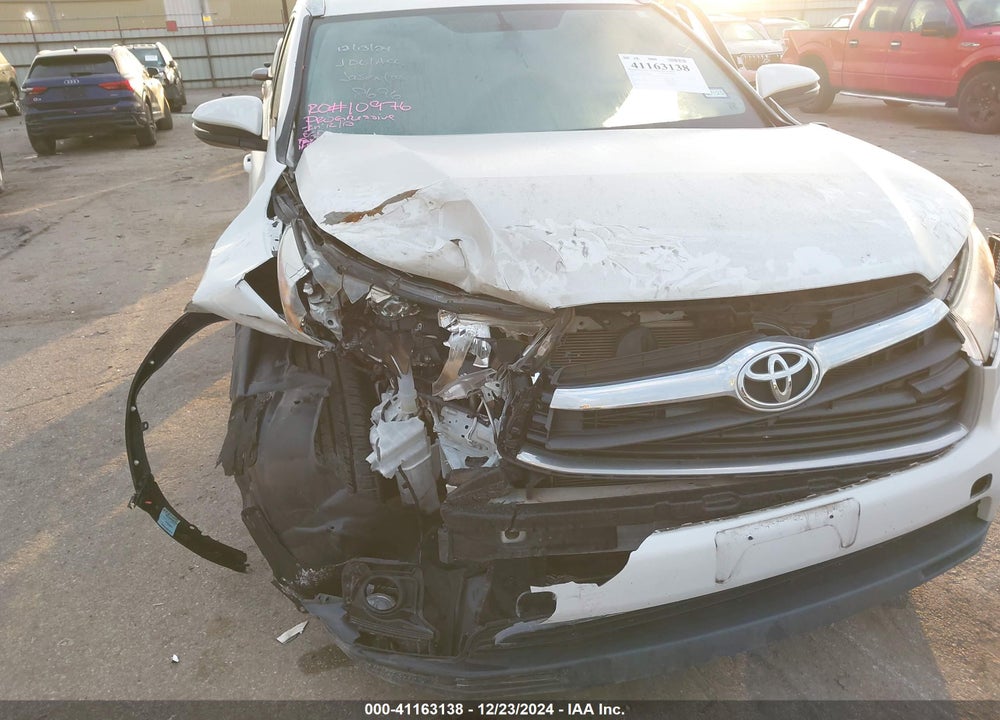 2016 TOYOTA HIGHLANDER XLE V6 VIN: 5TDKKRFH0GS138696