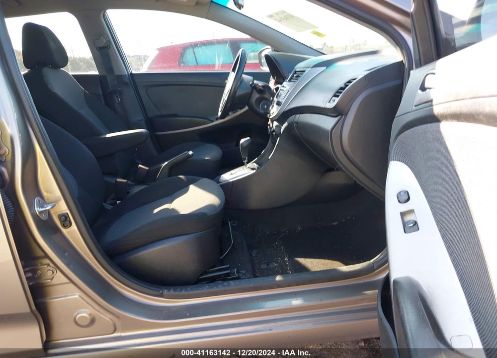2013 HYUNDAI ACCENT GS VIN: KMHCT5AEXDU131944