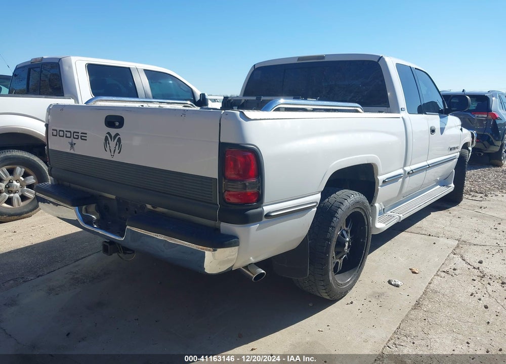 1998 DODGE RAM 1500 ST VIN: 3B7HC13YXWG160036