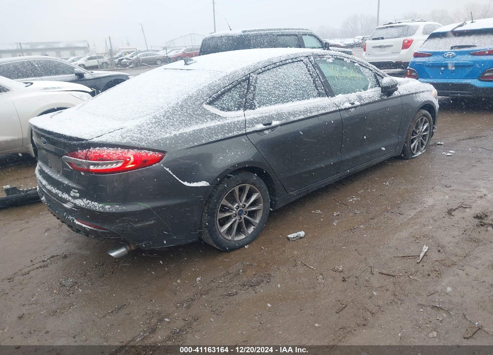 2020 FORD FUSION VIN: 3FA6P0HD5LR160933