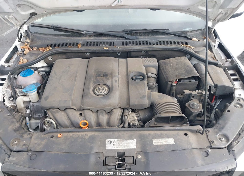 2013 VOLKSWAGEN JETTA 2.5L SE VIN: 3VWDP7AJ3DM206250
