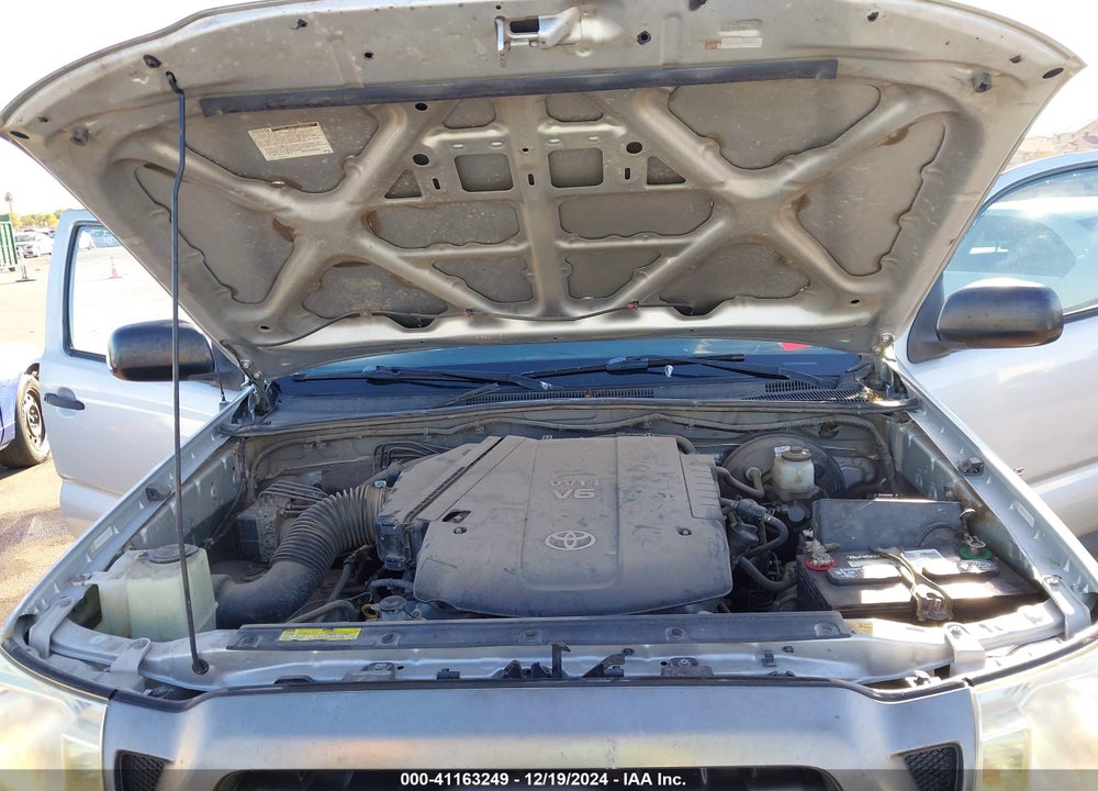 2009 TOYOTA TACOMA PRERUNNER V6 VIN: 3TMJU62N49M074620