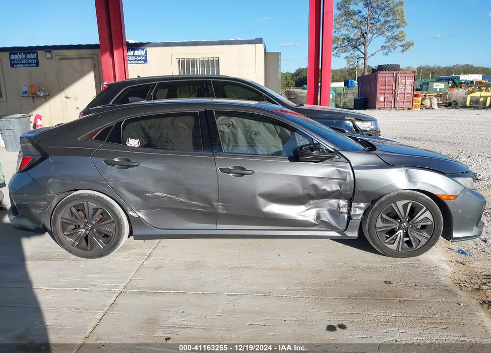 2017 HONDA CIVIC EX VIN: SHHFK7H56HU208473