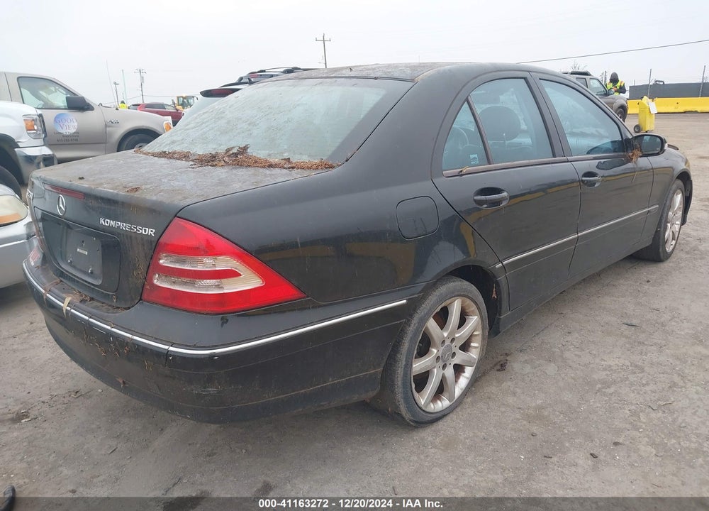 2004 MERCEDES-BENZ C 230 KOMPRESSOR SPORT/SPORT VIN: WDBRF40J64A560111