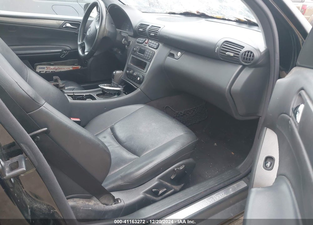 2004 MERCEDES-BENZ C 230 KOMPRESSOR SPORT/SPORT VIN: WDBRF40J64A560111