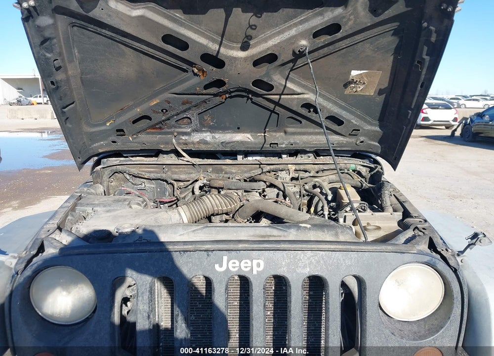 2007 JEEP WRANGLER UNLIMITED X VIN: 1J4GA39187L175561