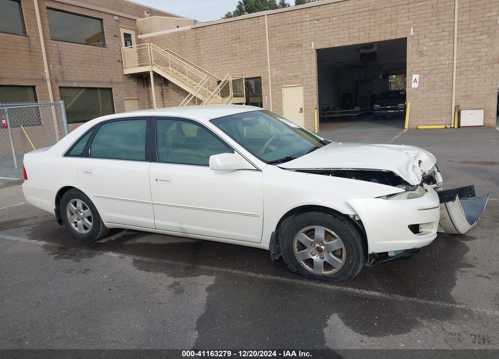 2002 TOYOTA AVALON XL VIN: 4T1BF28B22U245320