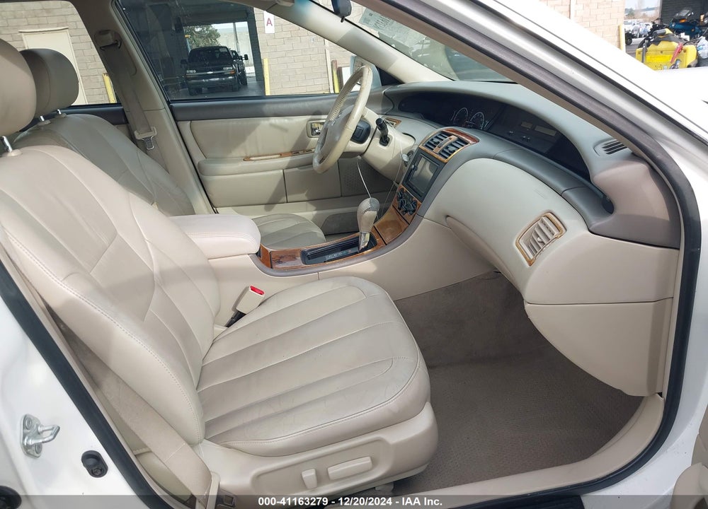 2002 TOYOTA AVALON XL VIN: 4T1BF28B22U245320