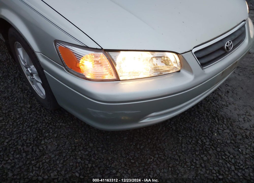 2001 TOYOTA CAMRY XLE V6 VIN: JT2BF28K310301347