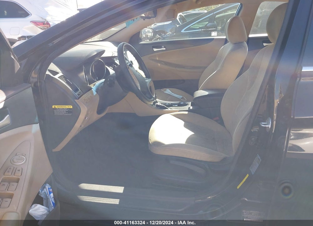 2013 HYUNDAI SONATA GLS VIN: 5NPEB4AC2DH736088