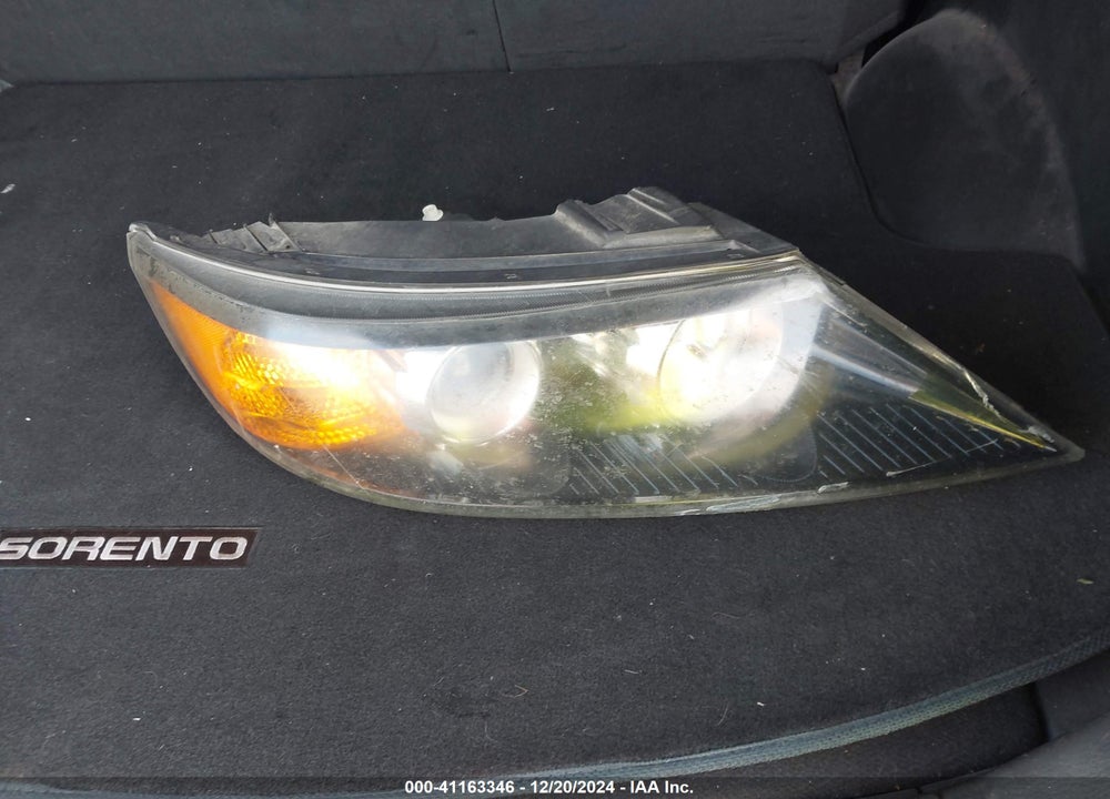 2013 KIA SORENTO LX VIN: 5XYKT3A60DG363371